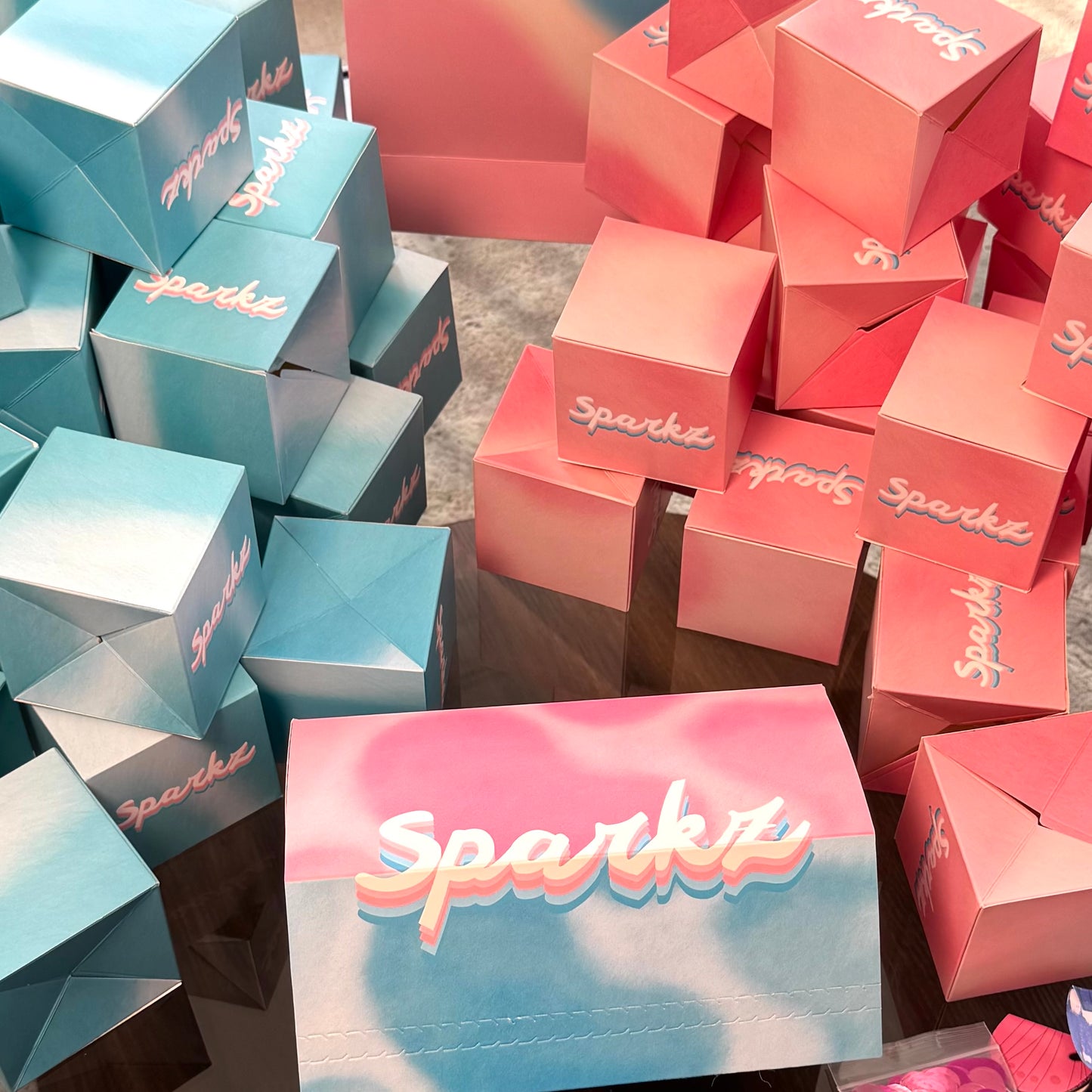 Reveal Box & Cubes OFFER